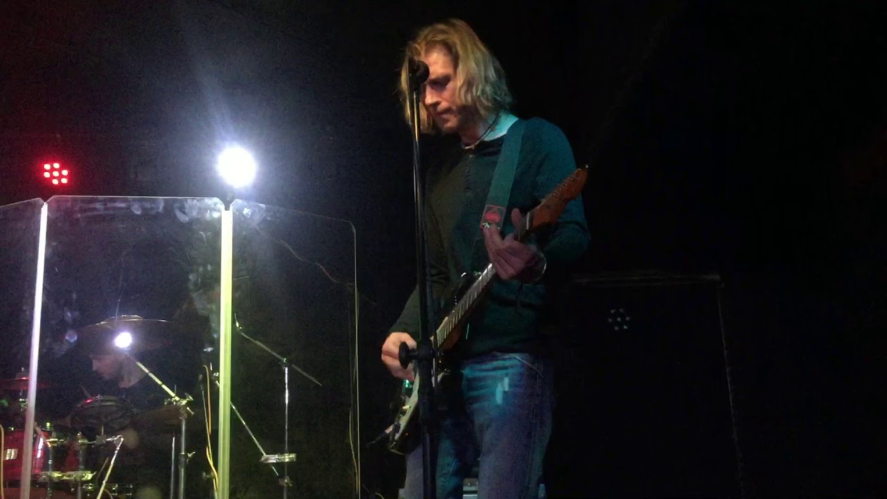 Normalsi - Liść (live Remont Warszawa 28.02.2020)
