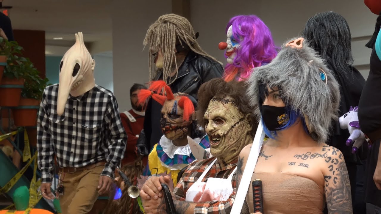 (Day 2) MONSTER CON Adult Costume Contest 2021 Wonderland of the Americas Mall