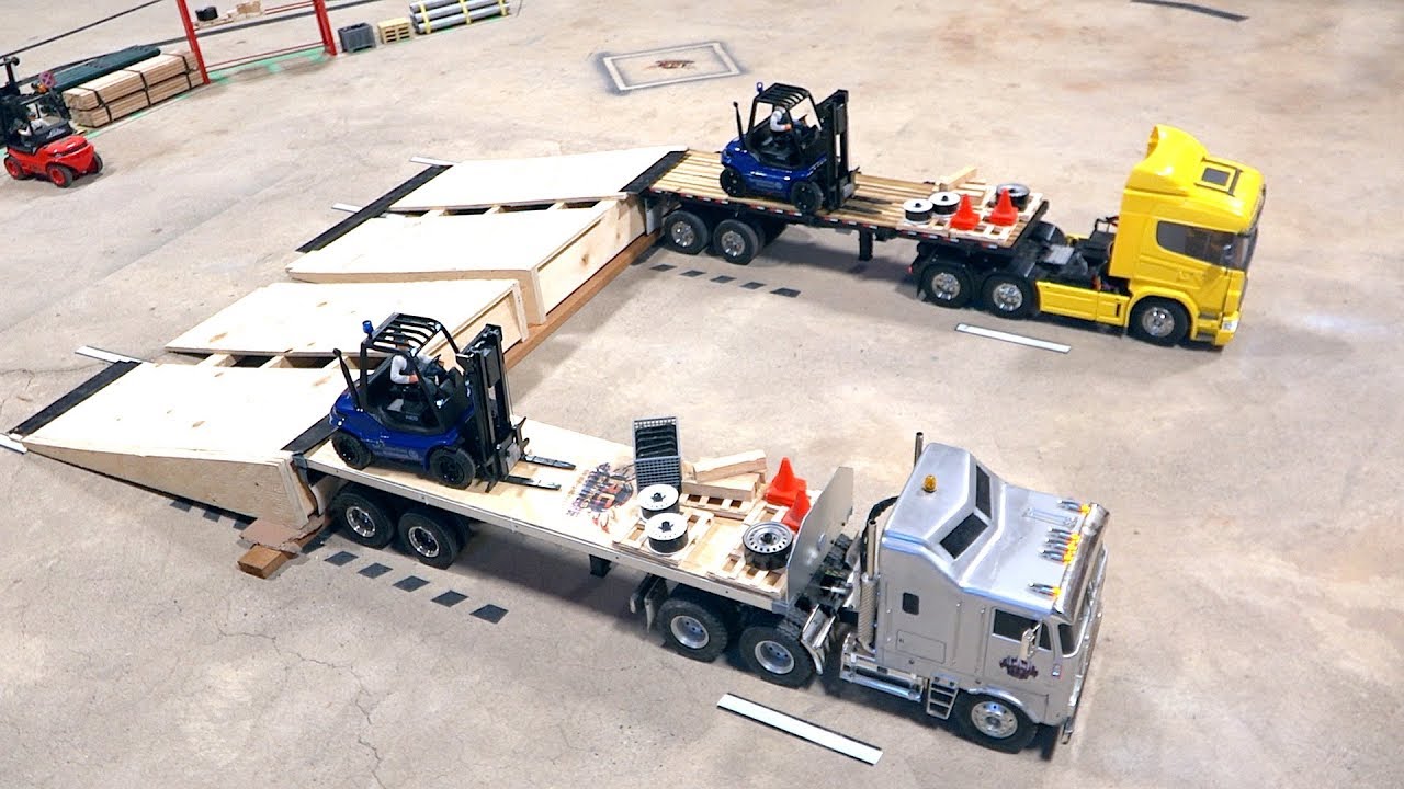 LOADING WARS: IF You're NOT FIRST, You're LAST!  All Forked Up in Forklift Fights