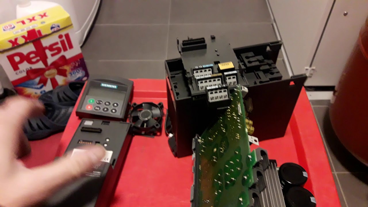 Siemens micromaster 420  uvnitř