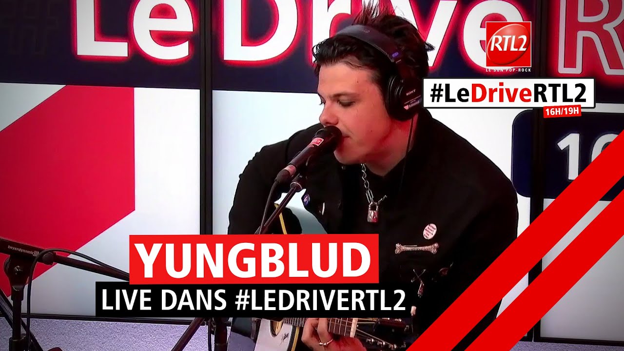 Yungblud interprète 