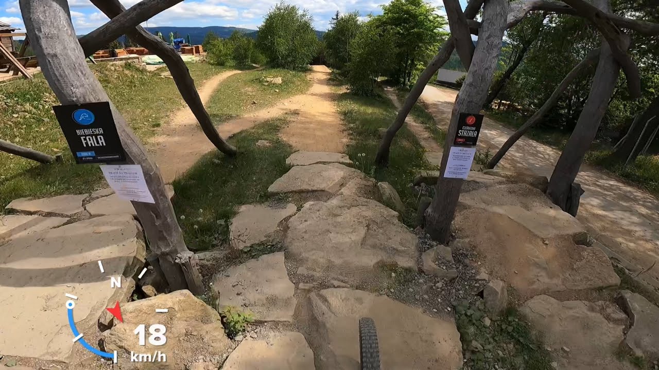 Skolnity Bike Park - Niebieska Fala - Linia A - Crash