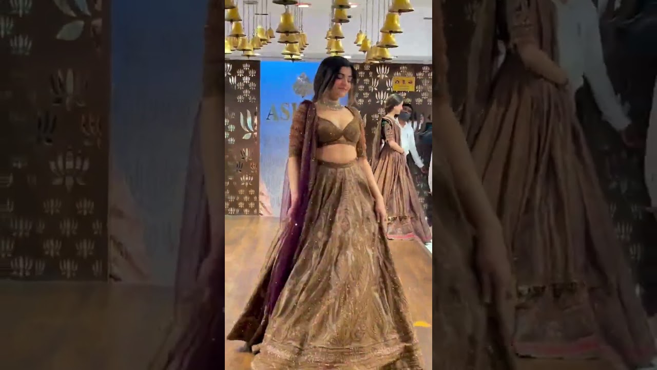 Best lehenga shop in Chandni Chowk | Asiana Couture  #ytshorts #shorts  #subscribe #viral #trending