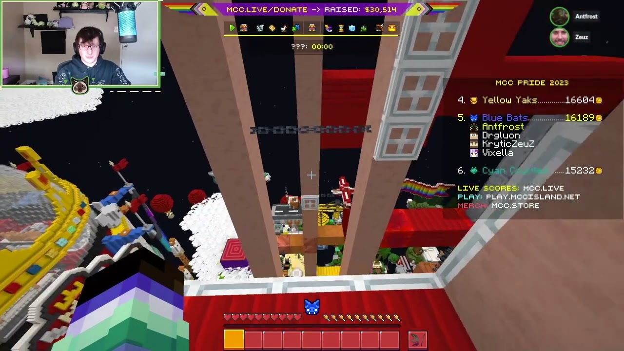 Ant completes the MCC Pride lobby Parkour