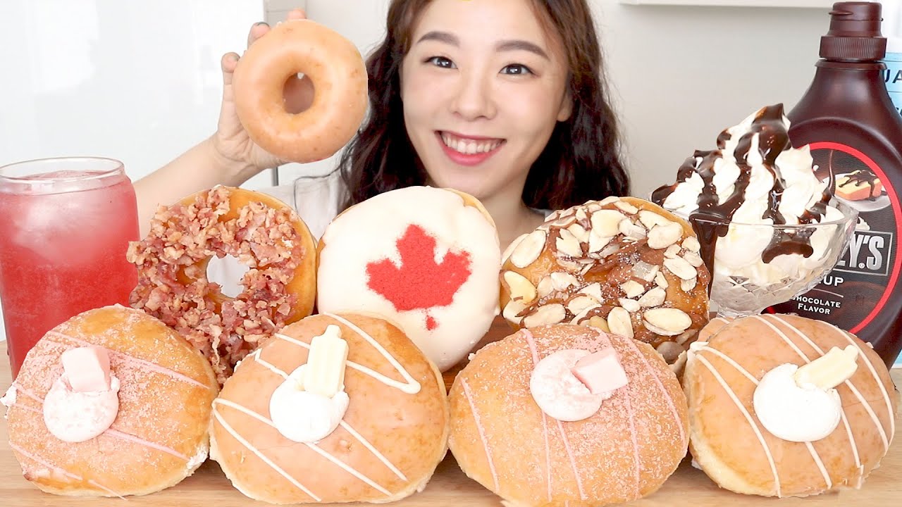 SUB) ASMR Krispy Kreme Пончик Мукбанг 🍩 Сливочные пончики Шоколад Десерты Хлеб Пончик Кленовый сироп