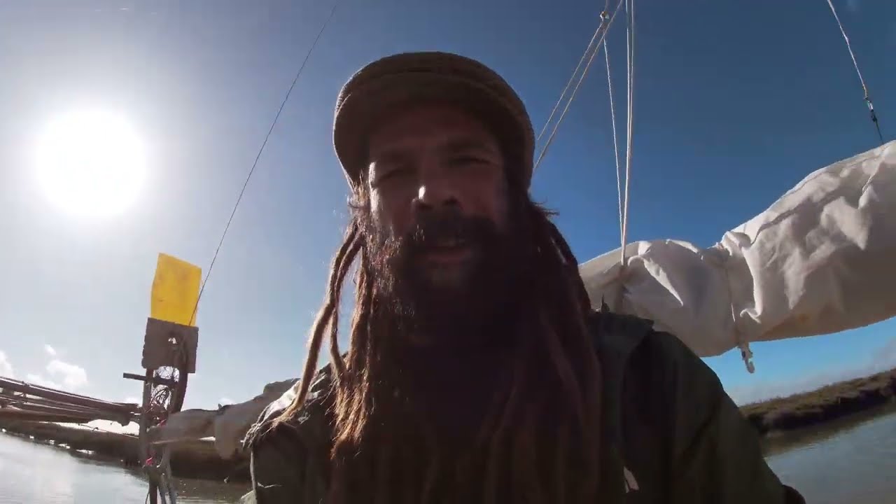 Navigation SOLITAIRE, coup de vent et croisière minimaliste en pertuis charentais. voilier Menhir