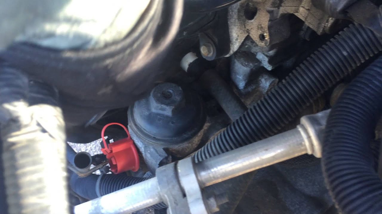 Chevy Cobalt 2004-2010 Oil Filter Location