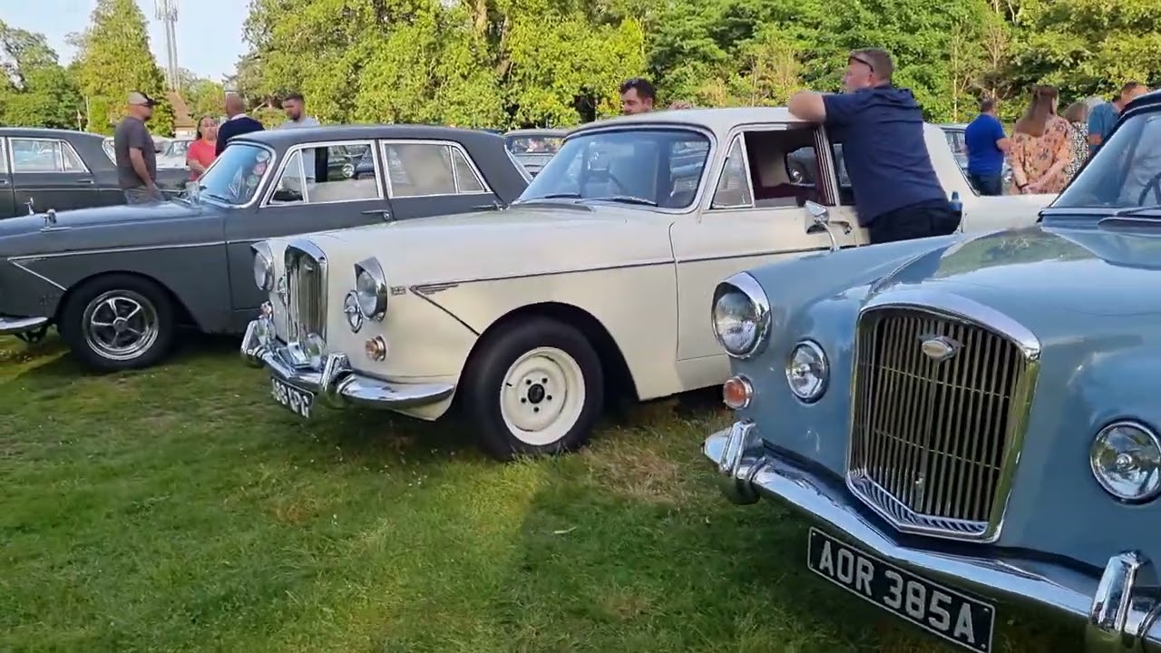 Austin Westminster Westy Six Pot Night at The Fairmile pub. #vintagecar #classics #classiccars