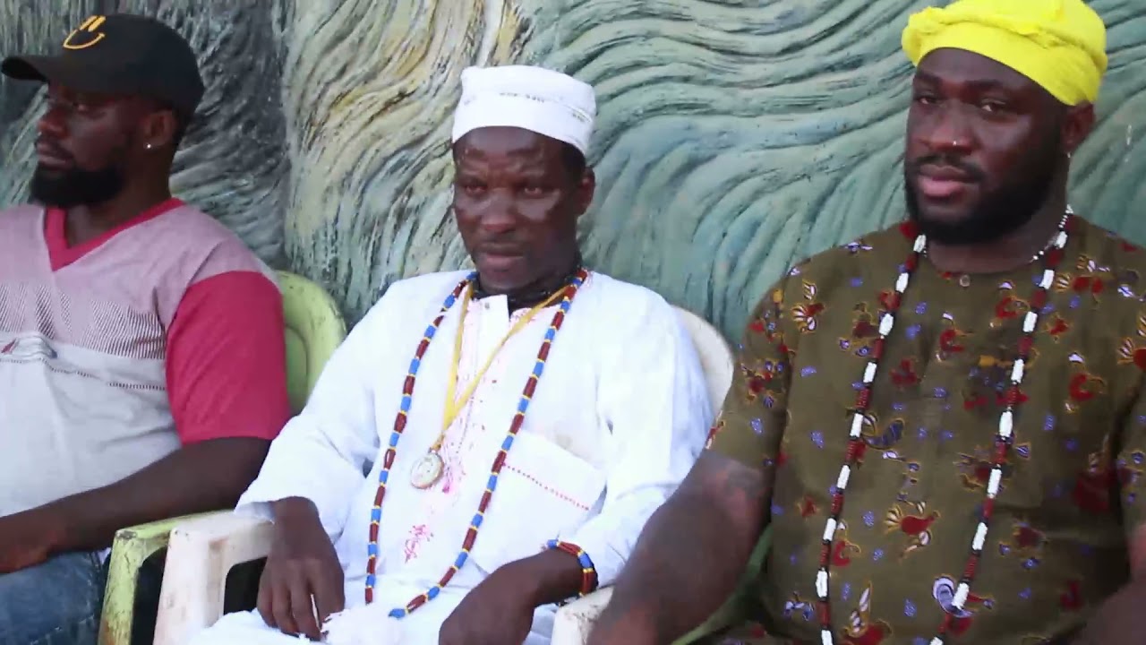 intronisation : sa majesté Hounon Agamalete Gabligodo , Ambassadeur des cultes Vodoun de la Diaspora