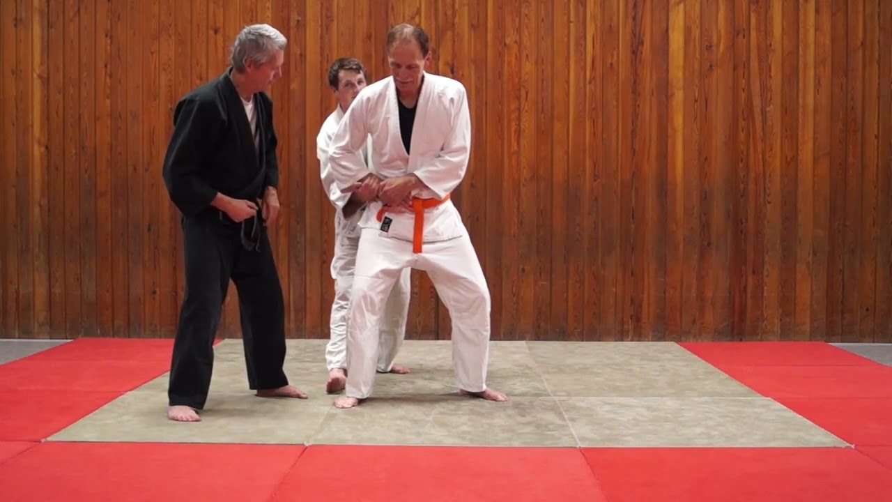 Ju-Jutsu Master-Serie 148 - Einfache Befreiung gegen Schwitzkasten v. d. Seite