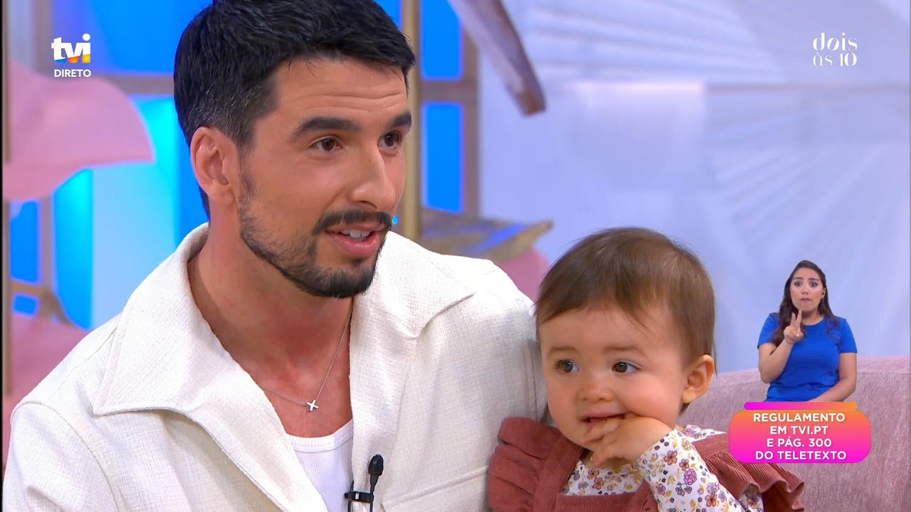 João Montez apresenta filha Malu! | Dois às 10