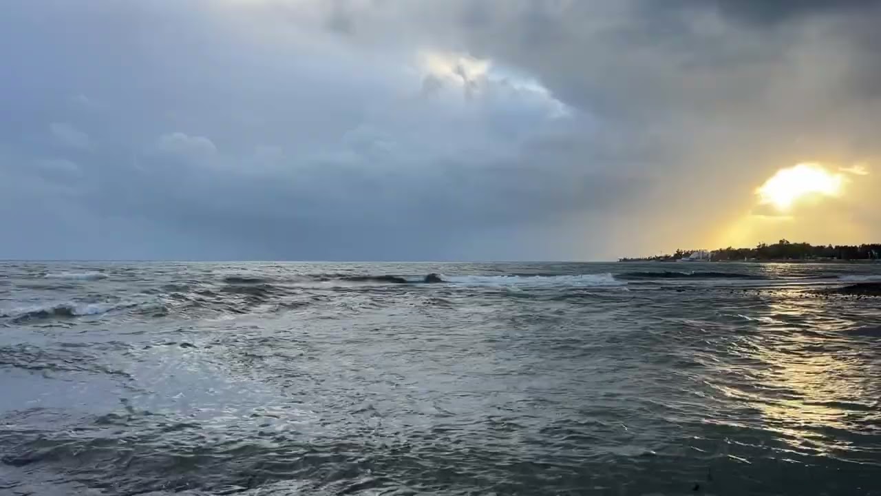 Sunset over the Alboran Sea  | Ocean Waves Relax | San Pedro Beach Spain | 3 min 06.02.2026