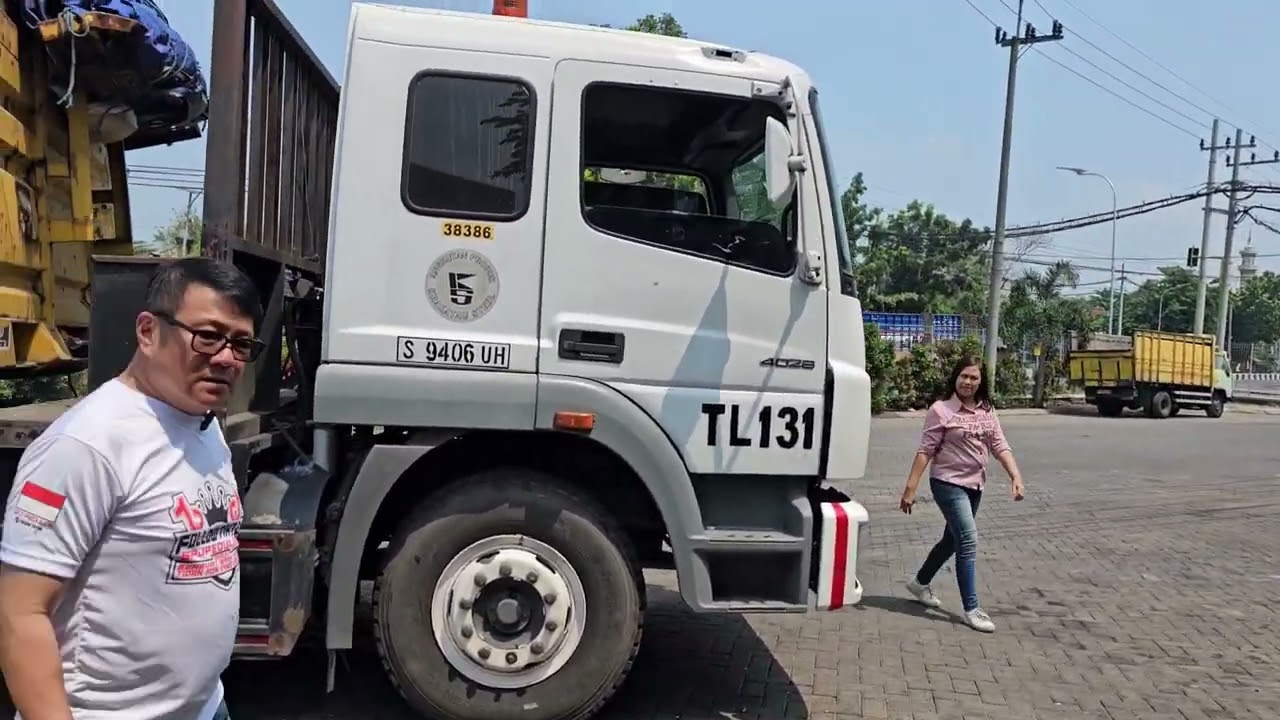 Ketemu driver2 spj trailler Di Mojokerto