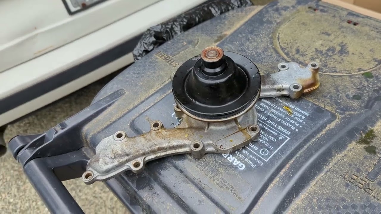 Water Pump & timing belt on Busso V6 | Milano 2024 surprise maintenance