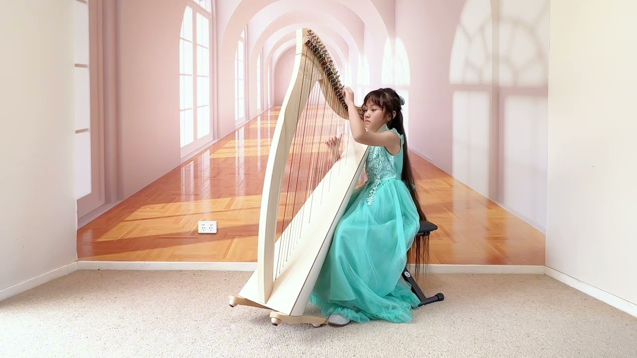 Claude Debussy - Premiere Arabesque, arranged by Barbara Brundage - Caressa Peng(8Y) on lever harp