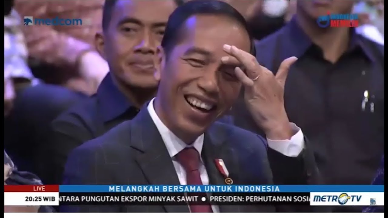 #METROTV18: Jokowi Nonton Aksi Para Menteri 'Elek Yo Band'