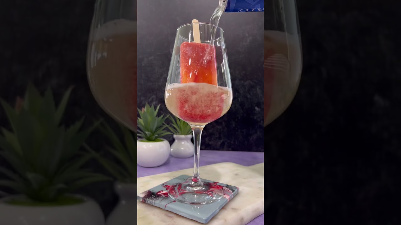 Prosecco pop for brunch 🥂 #drinks #cocktails #prosecco #proseccopop