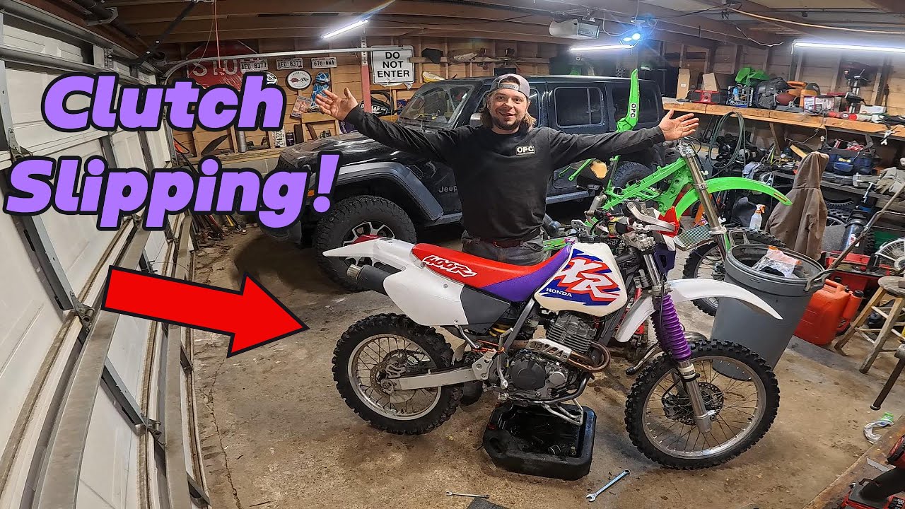 Как заменить сцепление на мотоцикле XR400R!