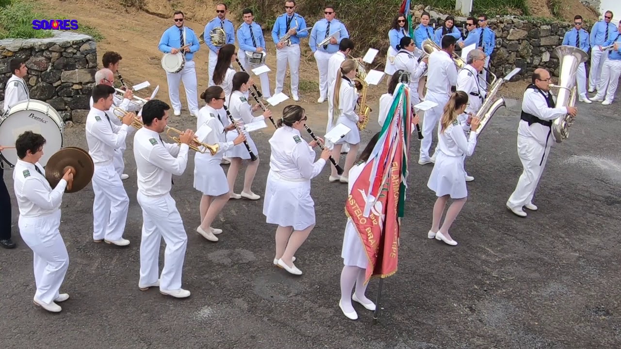 Desfile de  Filarmónicas na festa da Senhora de Lourdes, Feteira