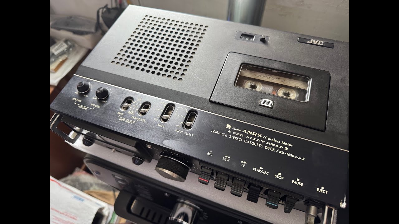 1978 JVC KD 1636 MK II Cassette Deck Routine Repair.