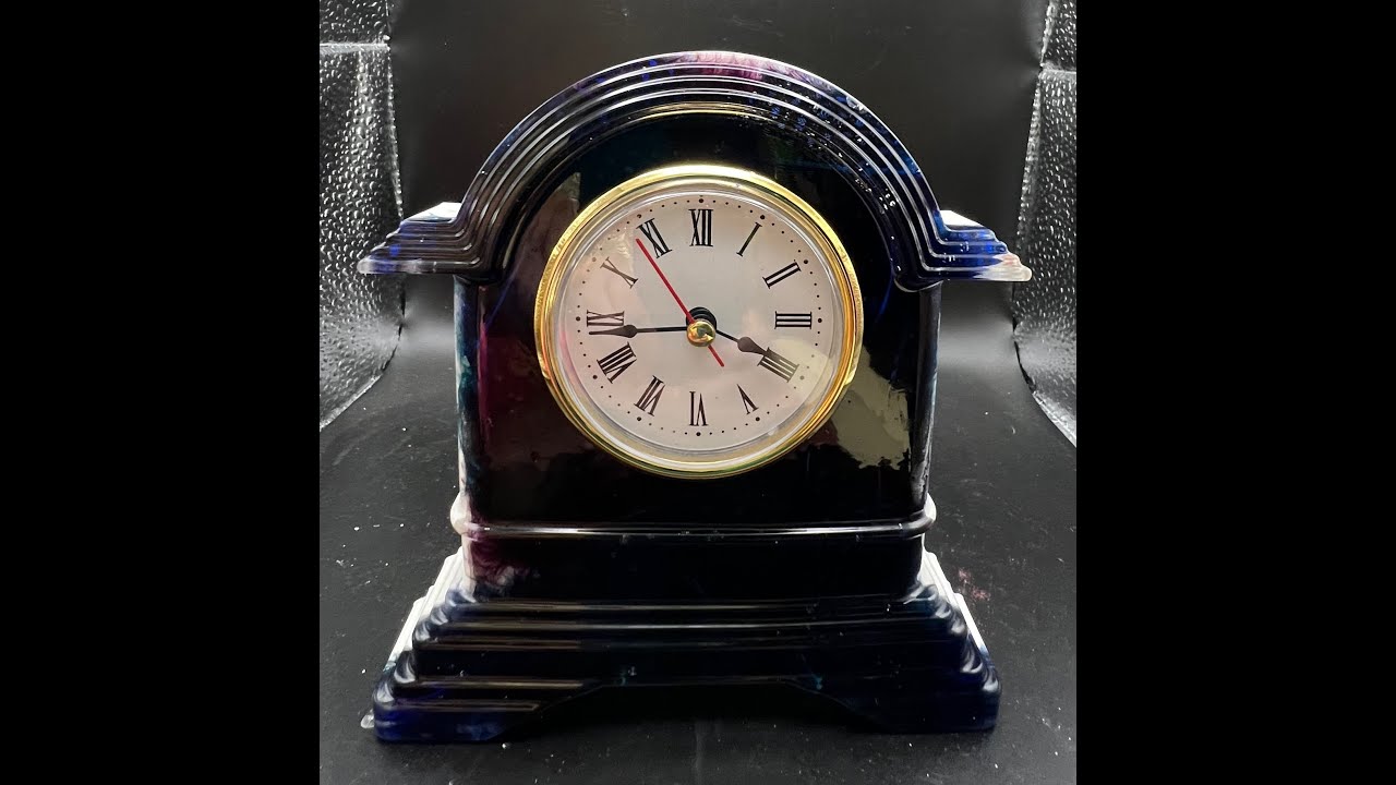 #115 Resin Mantle Clock
