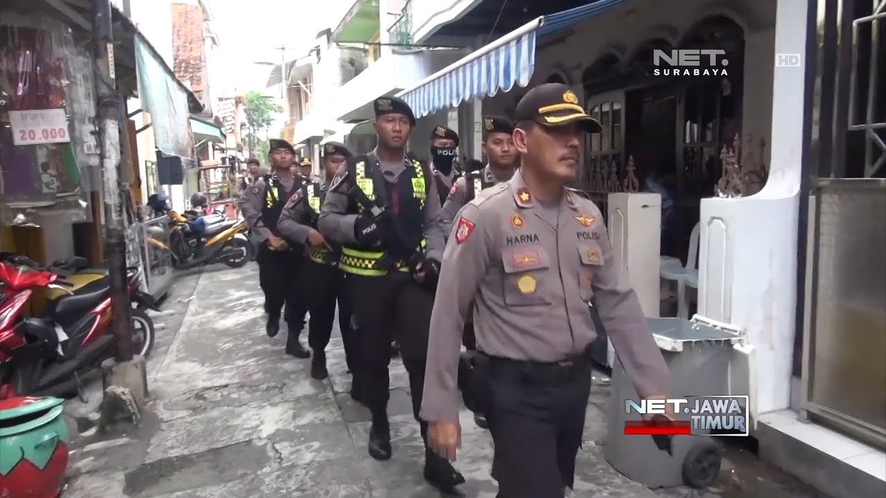 NET. JATIM - TIM DENSUS 88 TANGKAP TERDUGA TERORIS DI MALANG