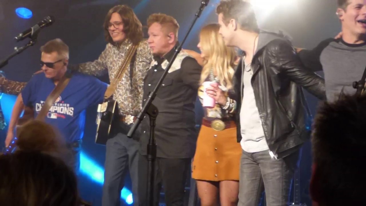 Miranda Lambert-Live-