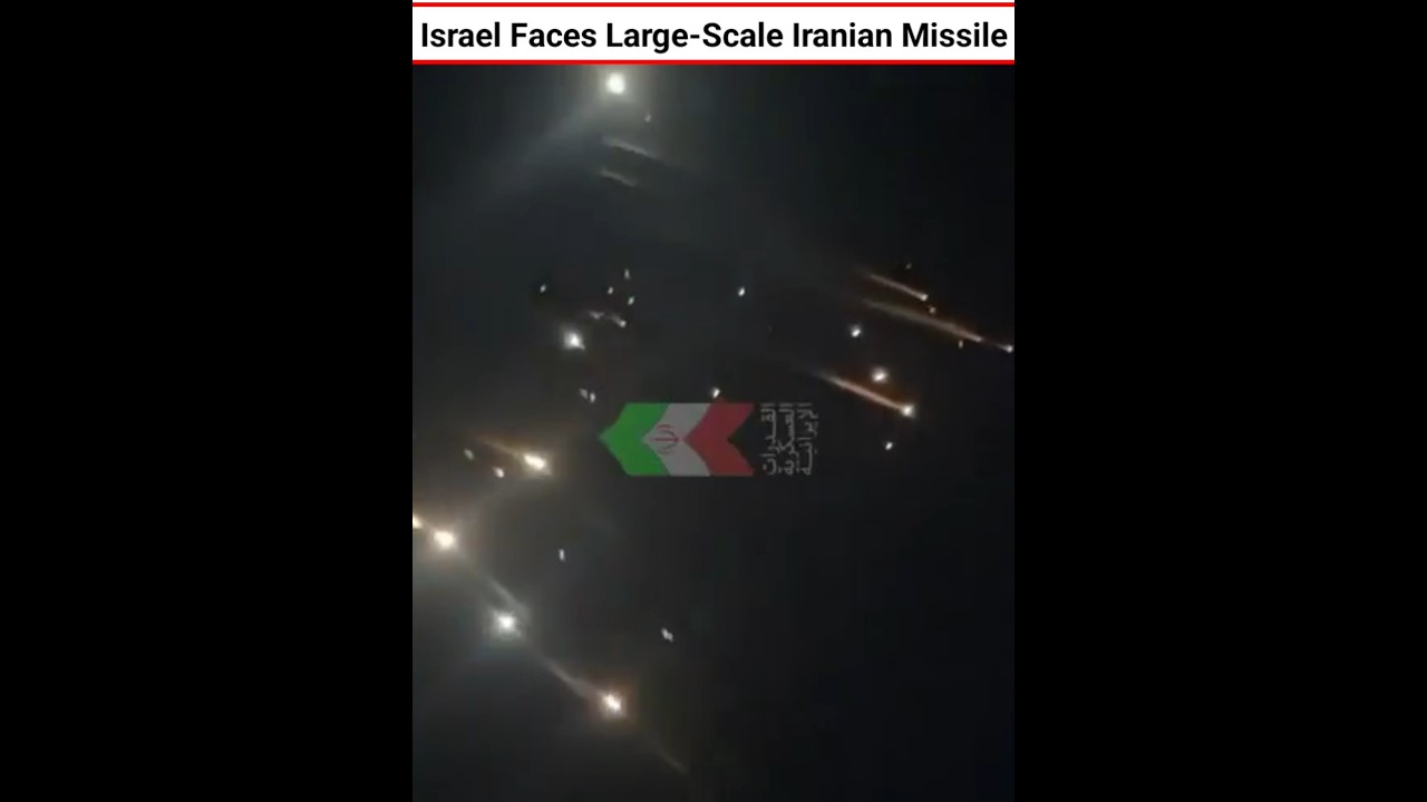 Israel Faces Large-Scale Iranian Missile #shorts