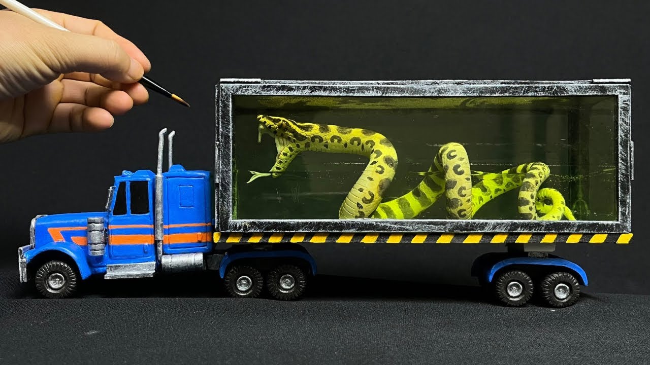How To Make Giant Snake transported in water tank Diorama/Polymer clay/Resin art
