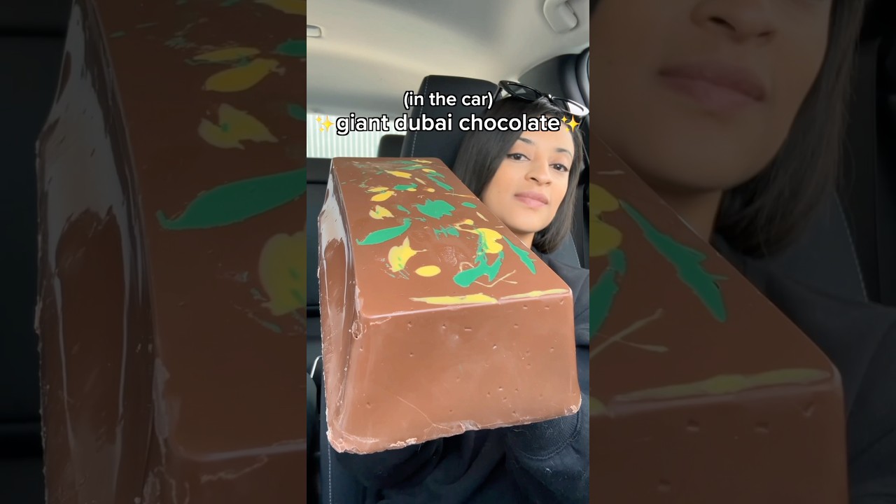 Giant dubai chocolate bar #shorts #chocolate #dubai #candy #cooking #howto