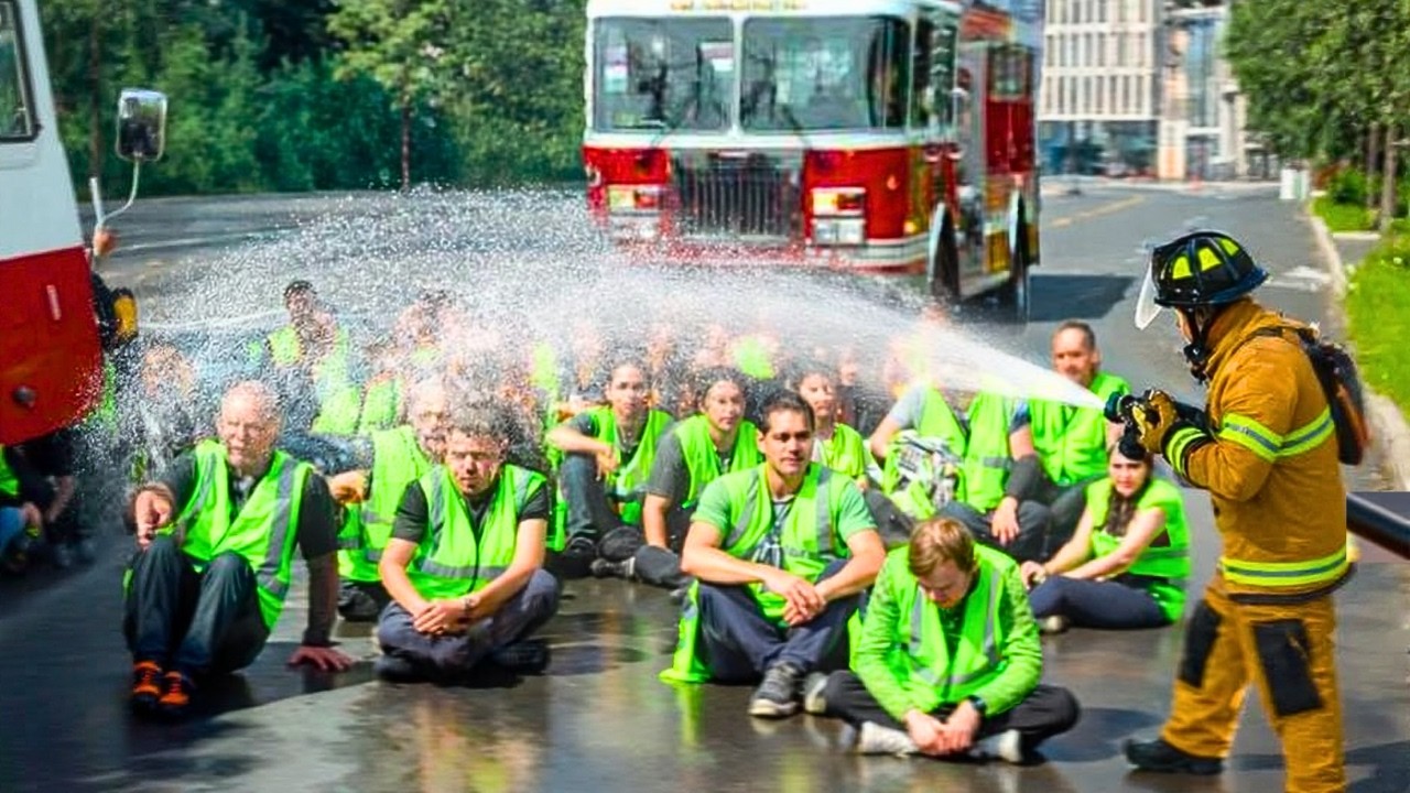 When Firefighters Get Blocked By CRAZY People!