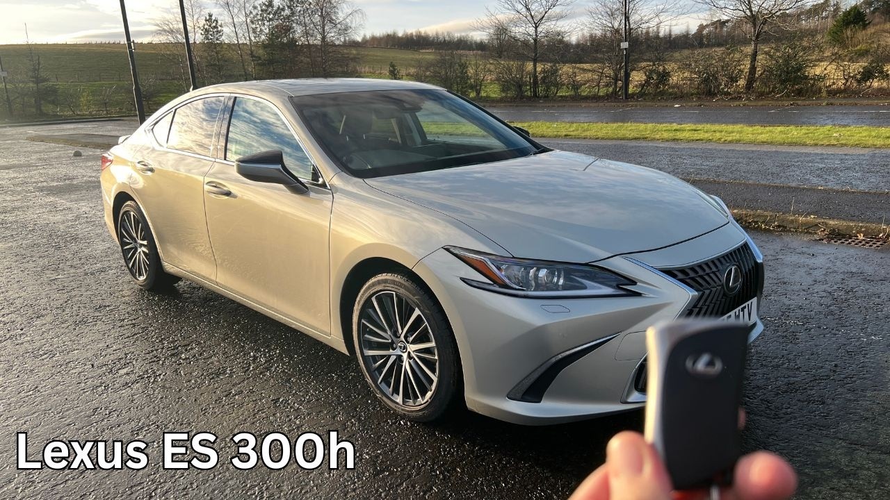 Обзор Lexus ES 300h 2026 года для Великобритании | Надежный и комфортный!