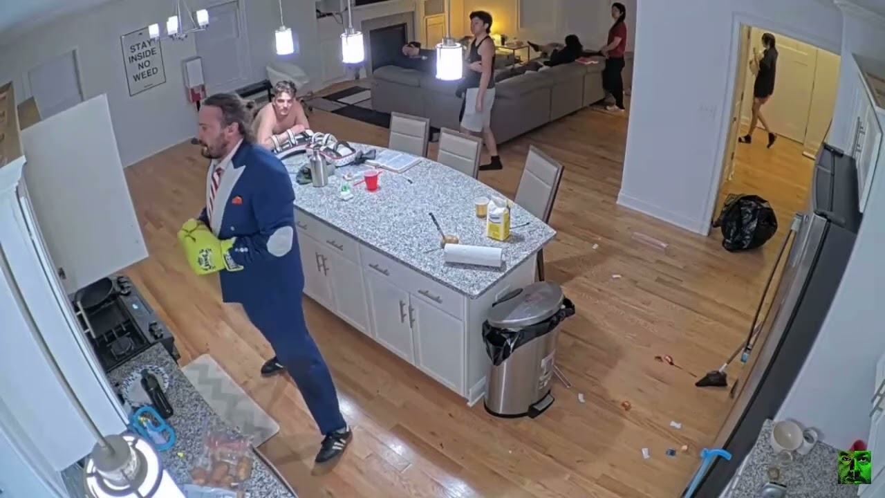 Sam Hyde (Jason Goldstriker) tests the durability of Home Depot cabinets #fishtanklive #samhyde #mde