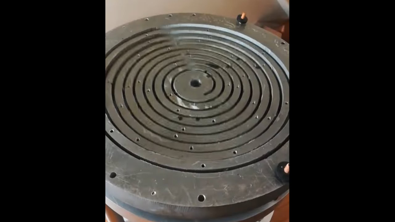 The Volute Spring Displacer for the Stirling Engine