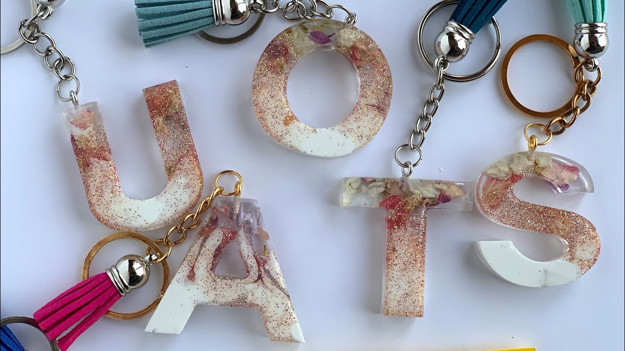 DIY Keychain | How I make Resin Initial Keychain for my Small Business (Dry Flowers Keychain)