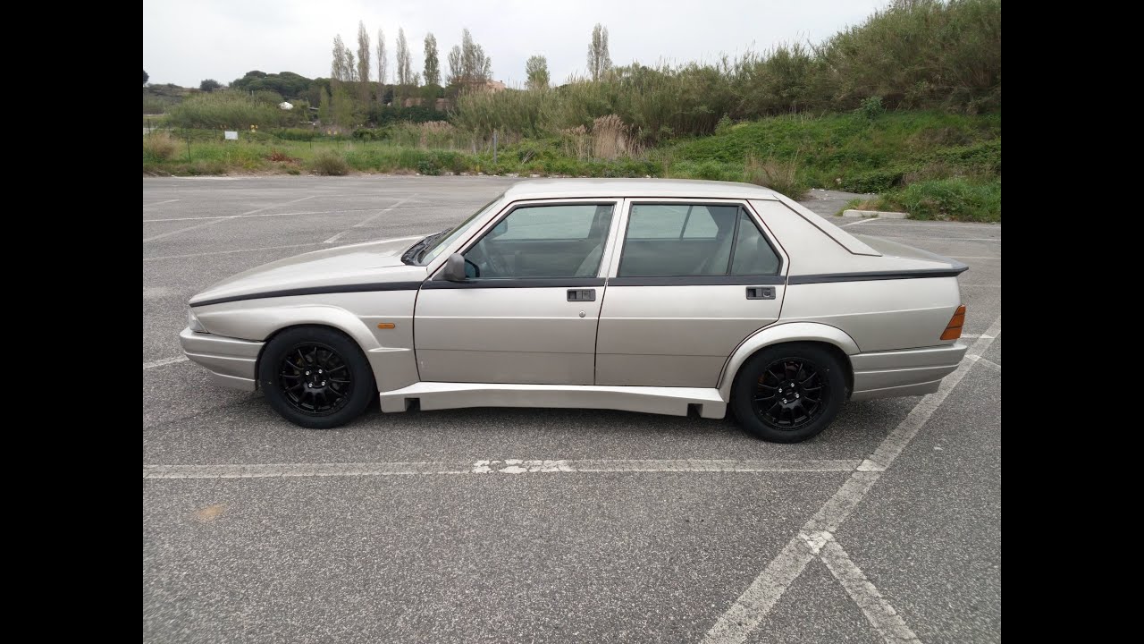 Vallelunga 22 07 2018 Alfa romeo 75 Twin Spark Overtake Alfa romeo 75 V6