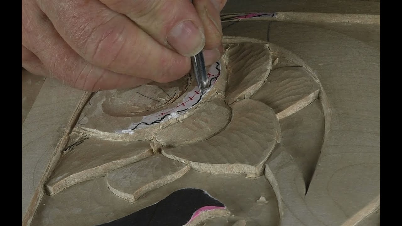 How to Carve an Ornamental Letter H - 6 Daffodil  part 1