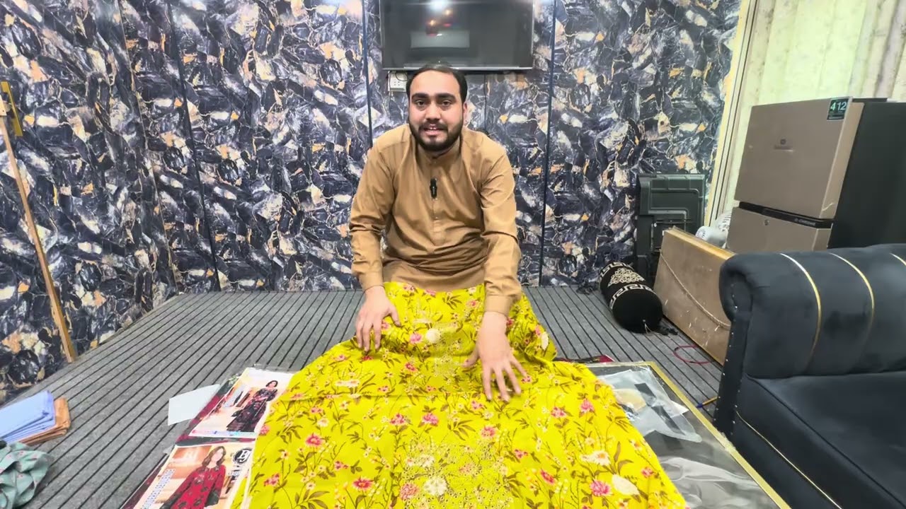 Unstitched 3 piece Lawn Embroidered | Wholesale Cloth Market in Faisalabad | Luxury Premium Quality 