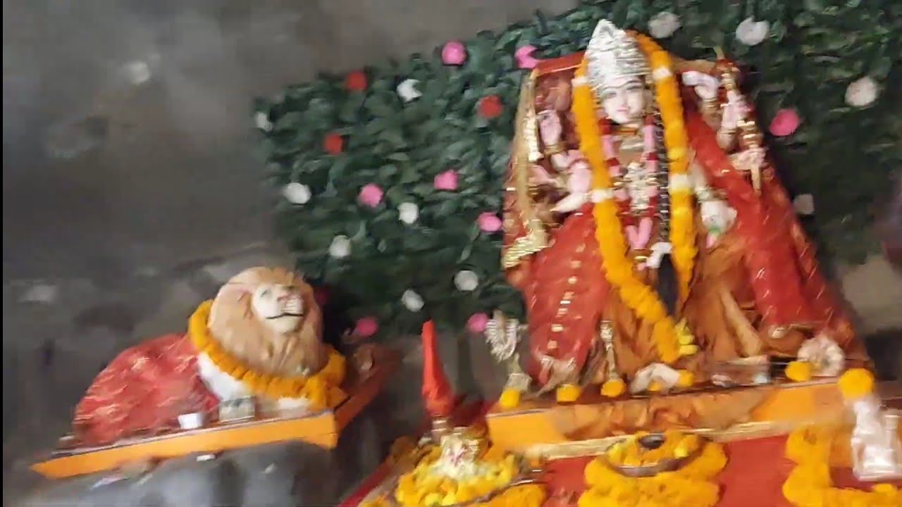 गुफा मे विराजमान शेरोंवाली माता के दर्शन (कोटद्वार) उत्तराखंड 