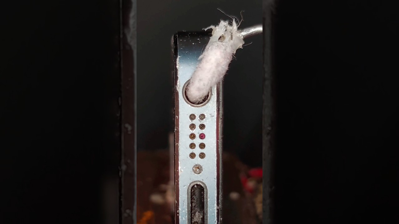 Cleaning iPhone Audio Jack with Hot Glue, don&rsquo;t try #asmr #satisfying #cleaning