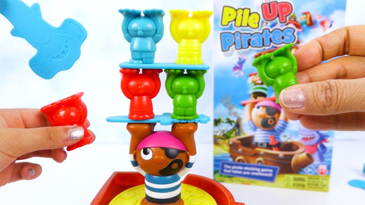 Jeu de Société Hissez O Pirates Pile Up Game Jouer en Famille