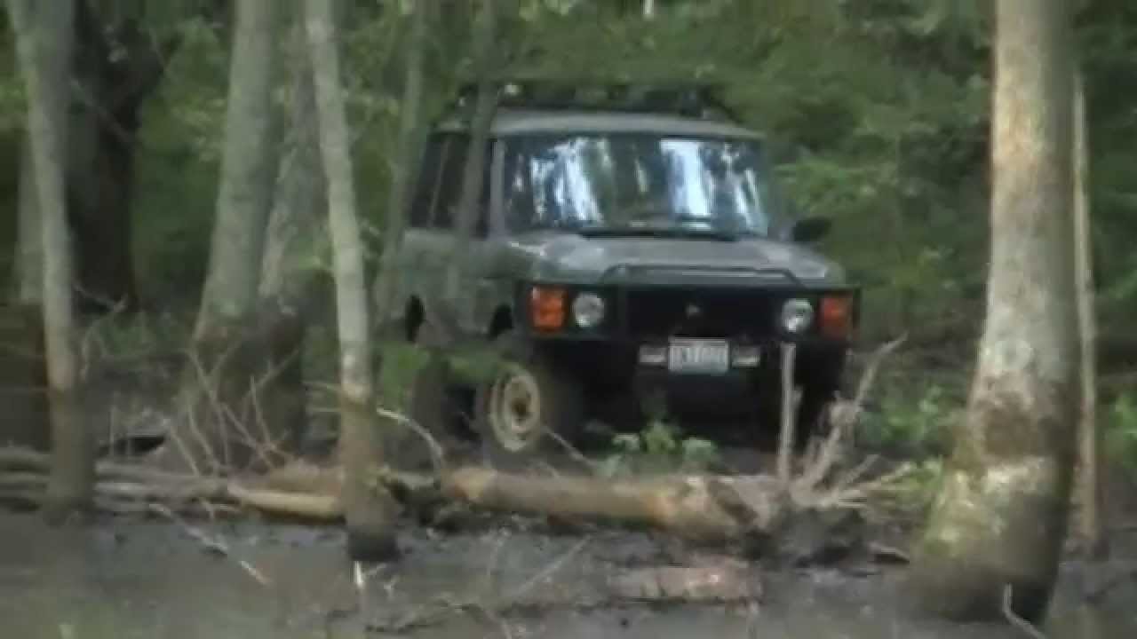 Range Rover Classic Off Roading in a Pond named the GENERAL