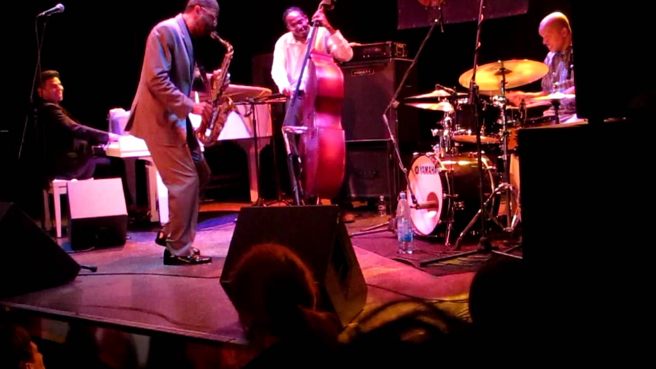 Kenny Garrett - Giant Steps (Live in Kiev)
