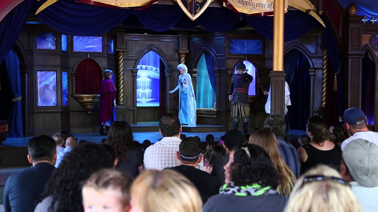 Frozen - The Royal Theatre at Disneyland (Full Performance)