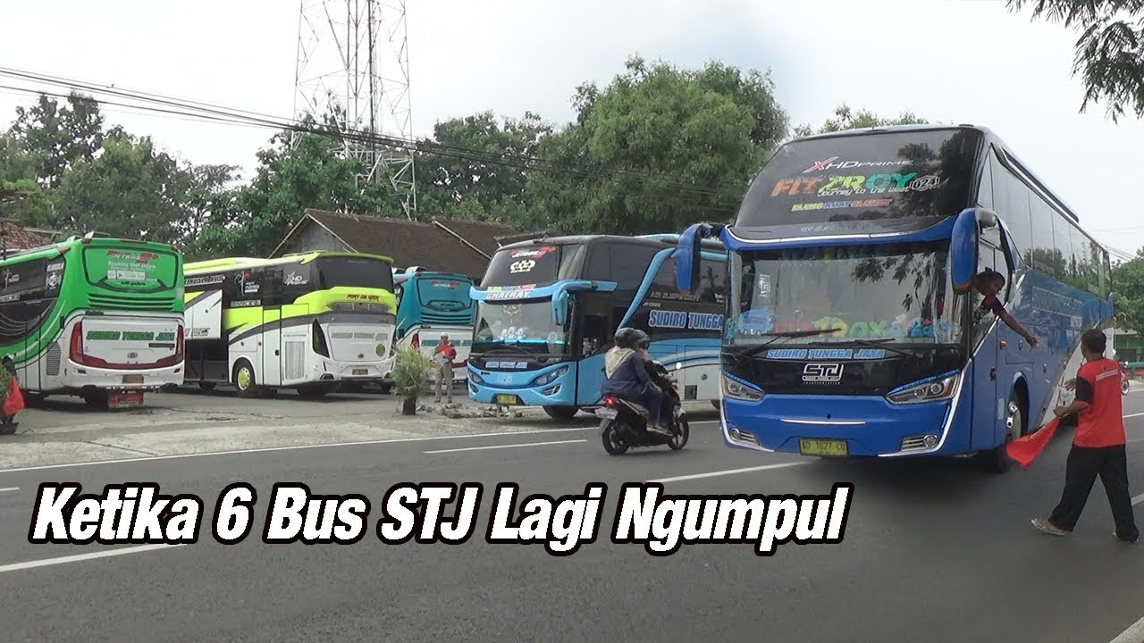 6 Bus Sudiro Tungga Jaya Ngumpul Di Rumah Makan Pak Eko Wonogiri