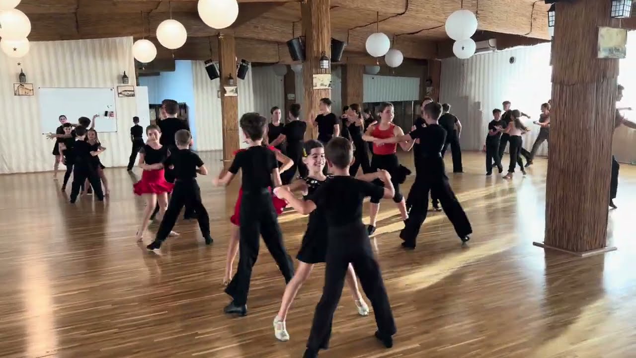 Practice la Loga Dance School - Cha Cha (4 Septembrie 2023)