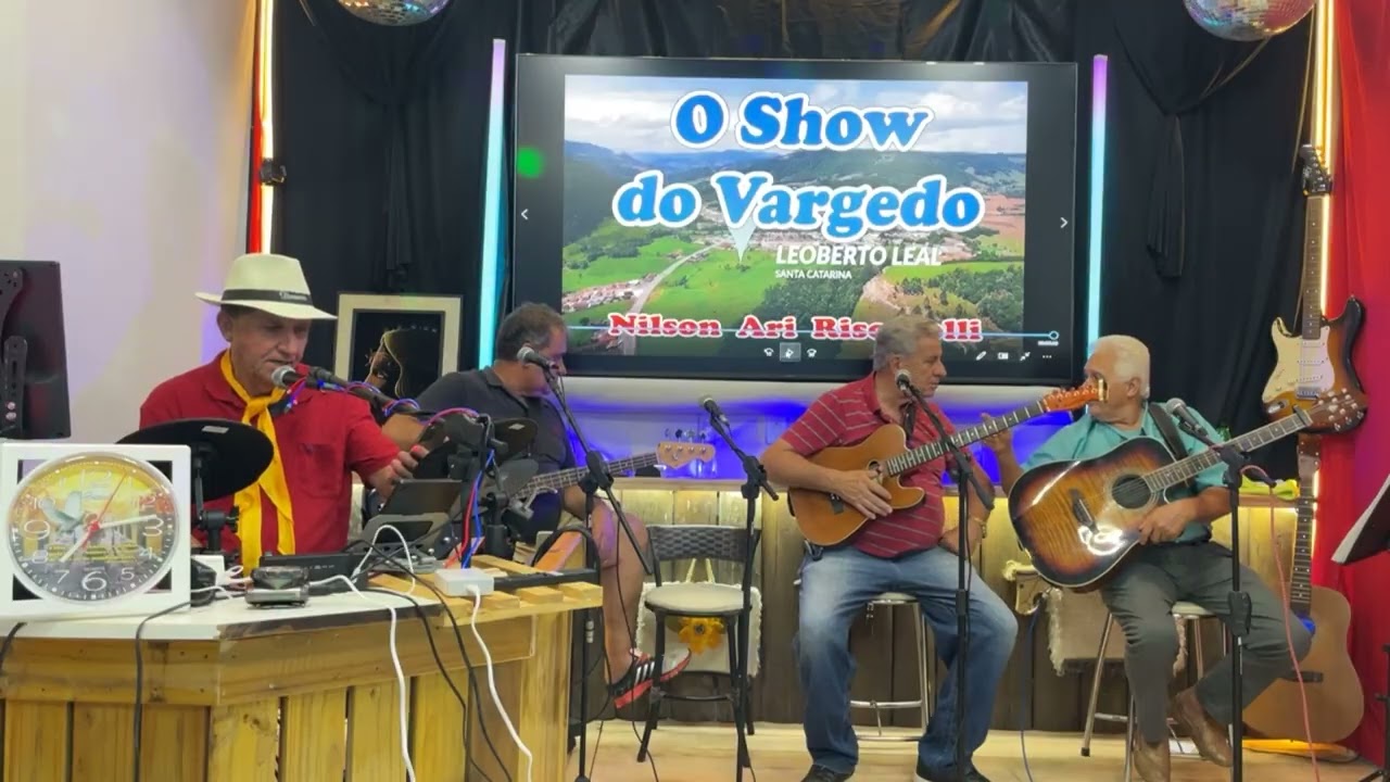 Quarta feira , 11/02/26 com os Gargantas de ouro , Vando, Valério e Sabiá  no Show do Vargedo.