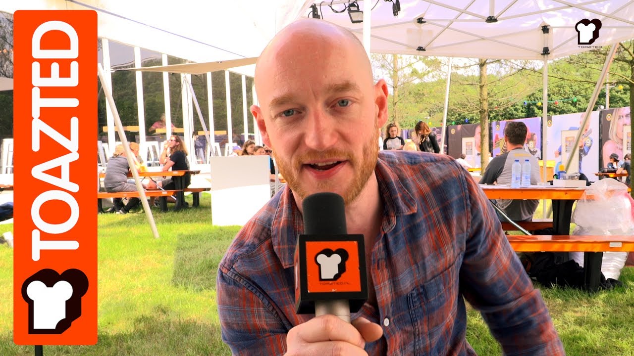 Biffy Clyro | Pinkpop | Guns N'' Roses Brought Our Band Together | Toazted