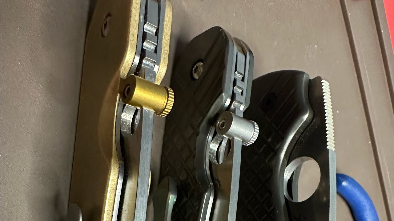 Favourite fidget factor knives
