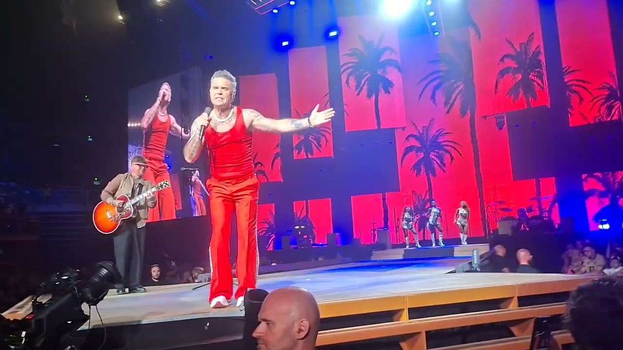 Robbie Williams - Relight me fire - Krakow 09.09.2025 Poland